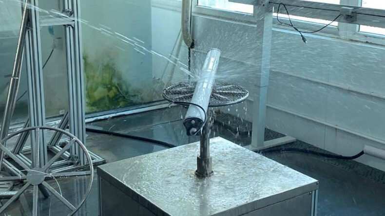 ammonia resistant LED light for pig barns